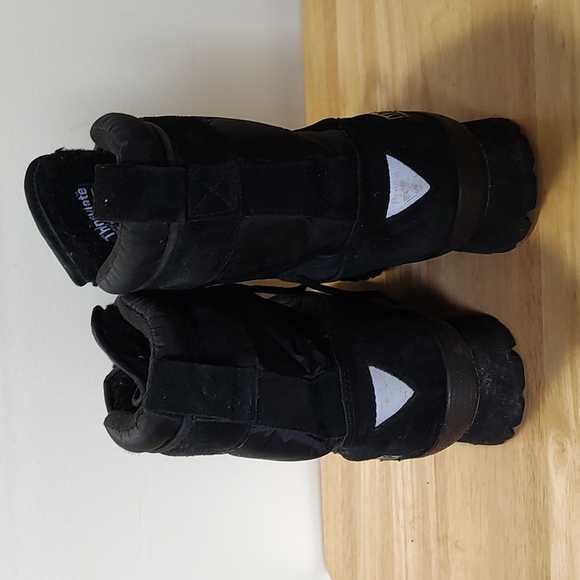 LL Bean Snow Boots Kids size 7 Black Warm Thinsulate - Picture 3 of 10